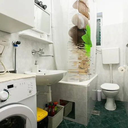 David, 2mins From Town Centre * ספליט