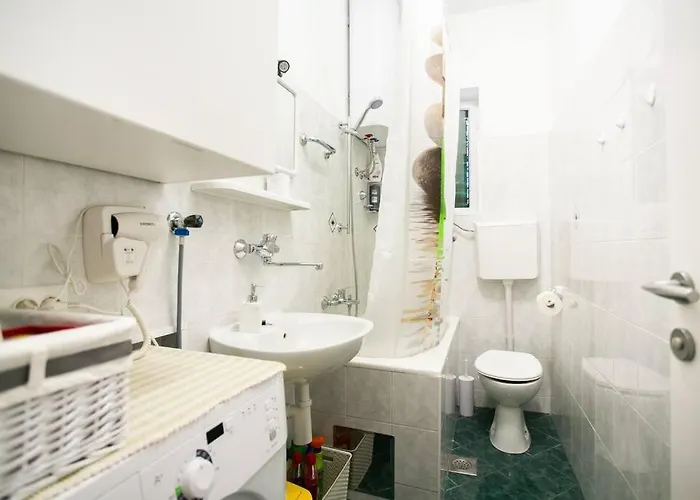 Apartment David, 2mins From Town Centre *